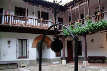 Hospital Antezana, Alcalá de Henares, Comunidad de Madrid