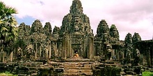 Entrada al Bayon, Angkor, Camboya