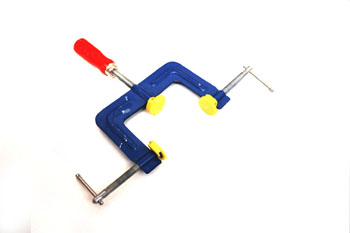 Prensa de cantos en U