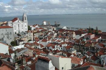 Alfama desde el Castillo de San Jorge, Lisboa, Portugal