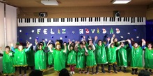 2º C Dancing the Christmas tree
