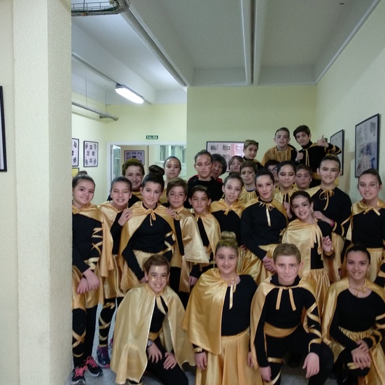 Instantes previos a la actuación de carnaval 10