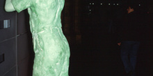 Estatua que representa a un reportero gráfico