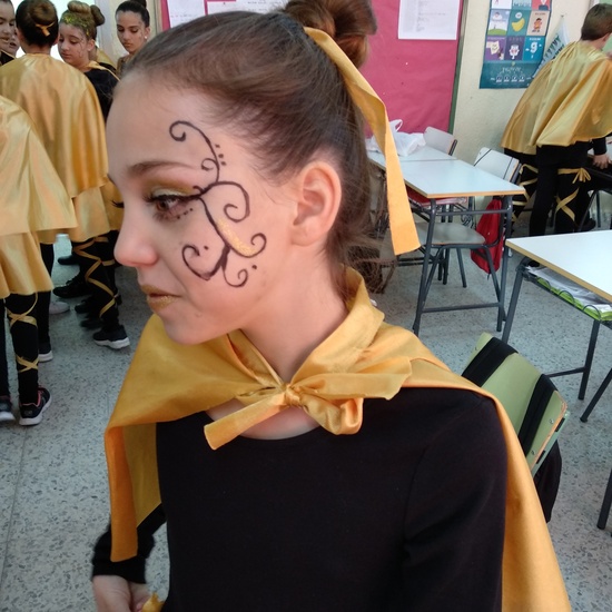 Instantes previos a la actuación de carnaval 3