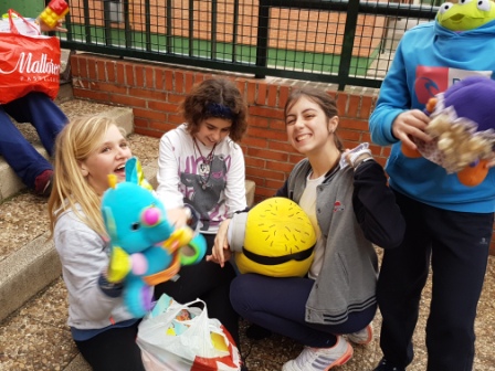 2017_01_30_VENDIENDO EN EL MERCADILLO 26