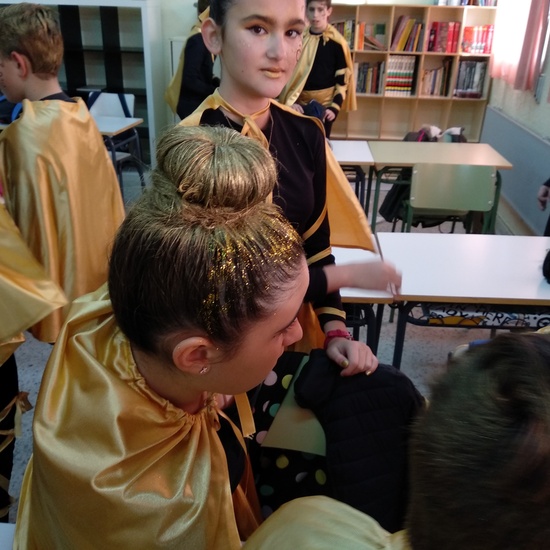 Instantes previos a la actuación de carnaval 3