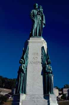 Estatua de San José, Montreal, Canadá