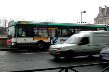 Autobus urbano, París, Francia