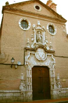 Colegio Convento de San Basilio Magno, Alcalá de Henares, Comuni