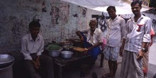 Puesto de comida callejero, Calcuta, India