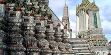 Detalle decoraciones Wat Arun, Bangkok, Tailandia