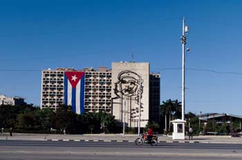 Ernesto Che Guevara, Cuba