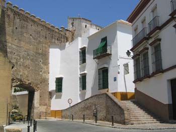 Casa adosada a las murallas de Carmona, Sevilla, Andalucía