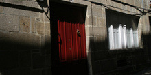 Puerta de una casa de Santiago de Compostela, La Coruña, Galicia