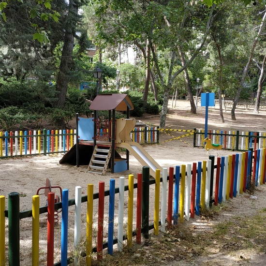 La pandemia en los parques infantiles 4