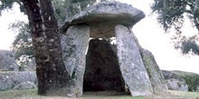 Dolmen Zafra III - Valencia de Alcántara, Cáceres