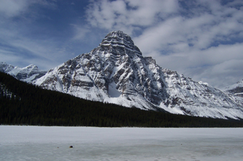 Lago Waterfowl y Monte Howse (3290 m), Parque Nacional Banff