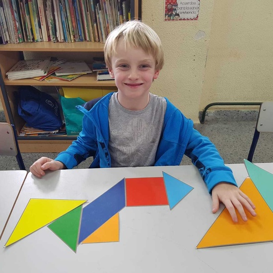 2020_02_28_Juego Manipulativos en 1º_CEIP FDLR_Las Rozas 5