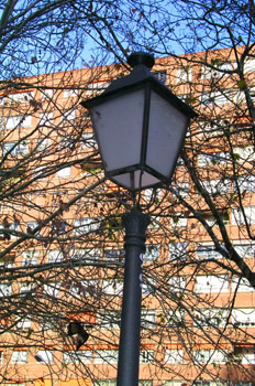 Farola en zona de Cuzco, Madrid