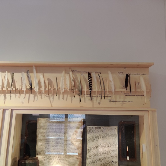 Material de enseñanza en Berlín 17 (1230 aC-1443)