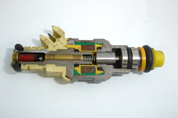 Electroinyector de gasolina. Sección