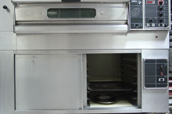 Horno eléctrico con armario de fermentación