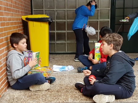 2017_01_30_VENDIENDO EN EL MERCADILLO 15