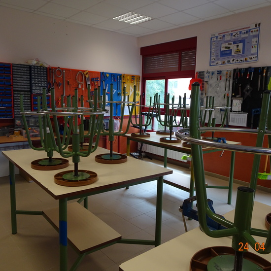 IES Tirso de Molina 24