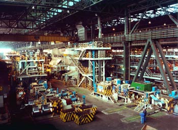 Funcionamiento de una línea de Hojalata en una planta siderúrgic