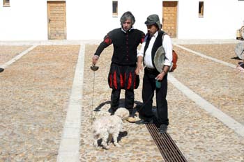 Representación teatral en el Museo del Carro, Tomelloso, Ciudad