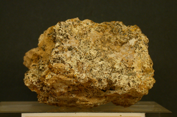 Litioforita (negra a marrón)