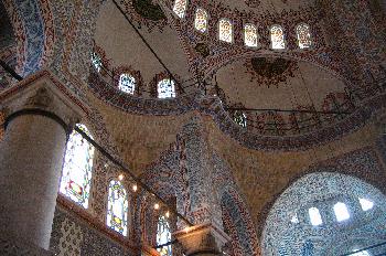 Detalles de bóvedas y cúpulas decoradas, Mezquita Azul, Estambul