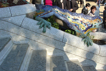 Fuente del Lagarto, Parque Güell, Barcelona