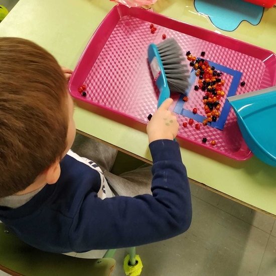 RINCÓN DE VIDA PRÁCTICA (MONTESSORI) 4