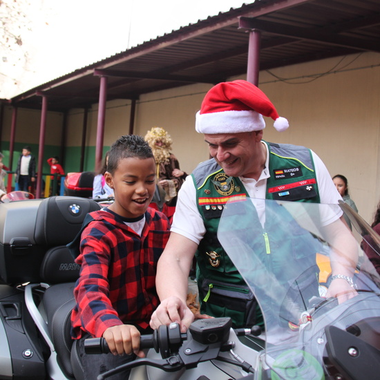 LUIS BELLO REYES MAGOS EN MOTO 2019 6 24