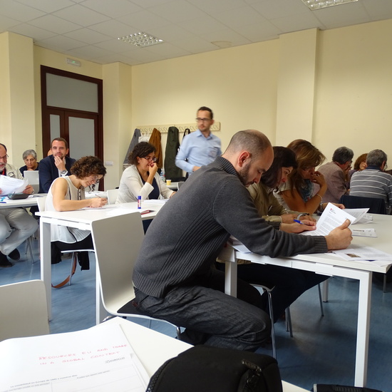 Nuevas metodologías para la enseñanza de Europa:¡Esto no va de tratados! 9 Junio. Edgars Berzins 2