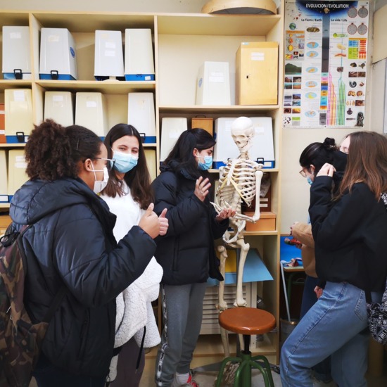 Alumnas en la semana de la ciencia