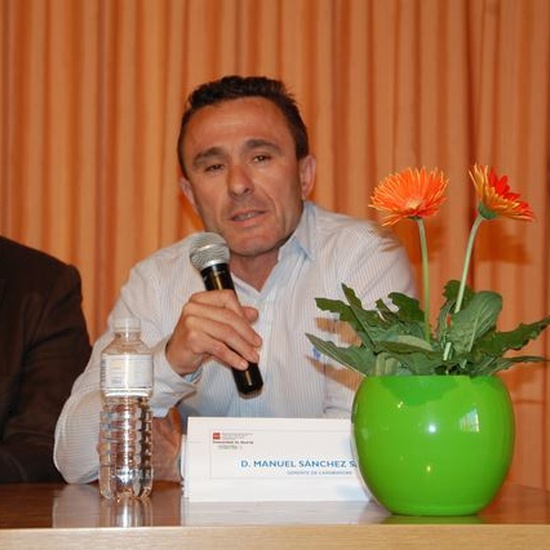 Inayguración aula de emprendimiento 40