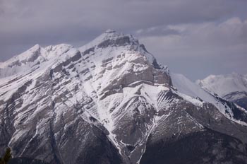 Montaña Cascade (2998 m)
