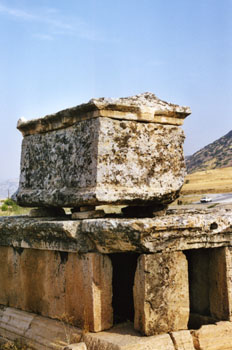 Necrópolis de Hierápolis, Pamukkale, Turquía