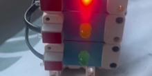 Programa con MakeCode en tu placa microbit, los diferentes semáforos que puedes construir con Nezha