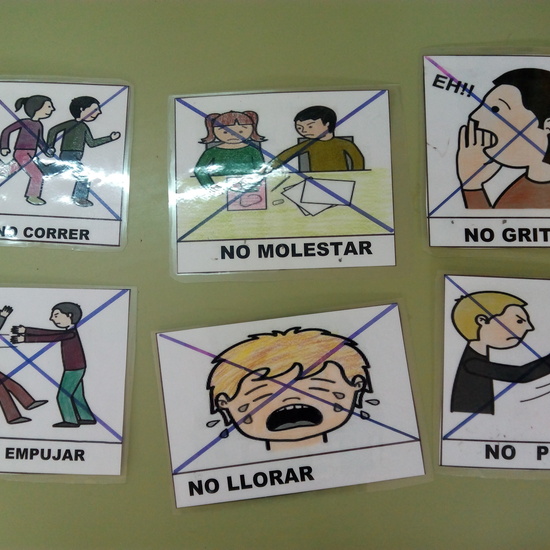 Seminario:material manipulativo para infantil y primaria adaptado a alumnos con T.E.A. 38