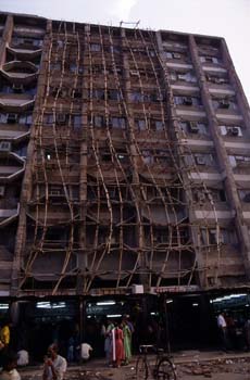 Andamiaje de bambú, Delhi, India