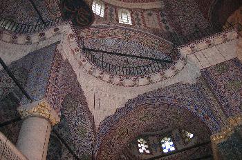 Interior del Yeni Camii, Estambul, Turquía