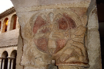 Capitel con representación de Adán. Alquezar Huesca