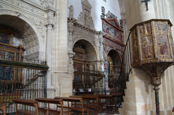 Púlpito y capillas, Catedral de Baeza, Jaén, Andalucía