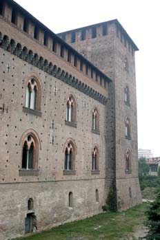 Torre Este del Castello Visconteo, Pavía